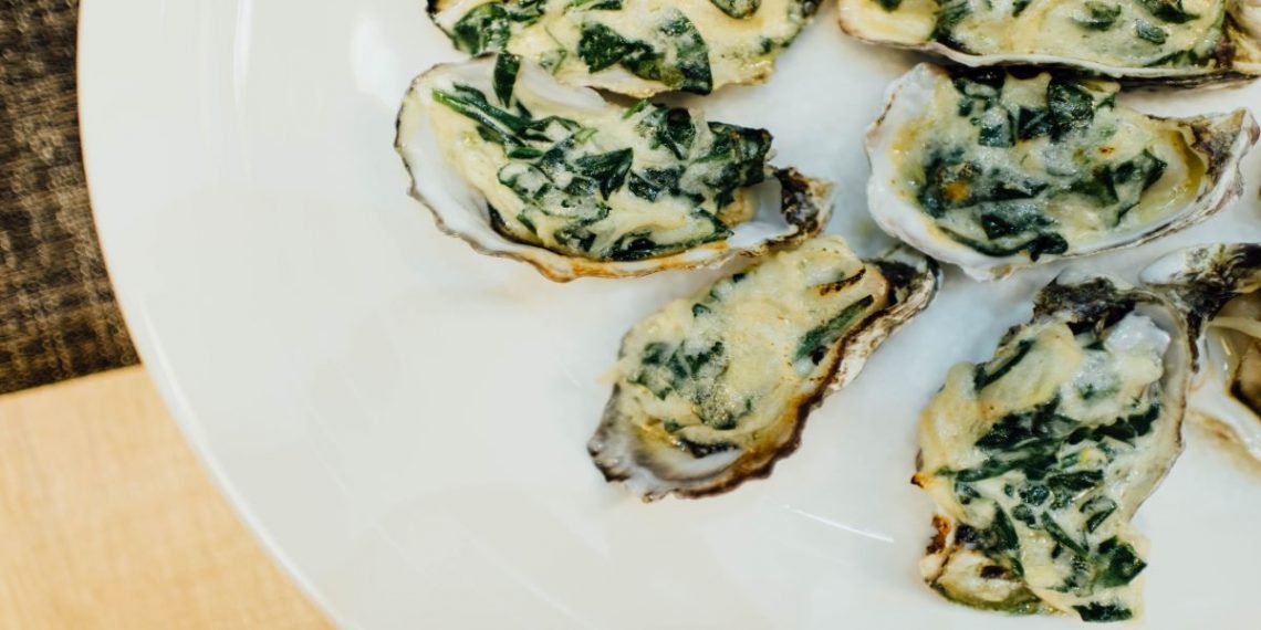 How Many Calories Are in Rockefeller Oysters? Food and Dating Magazine